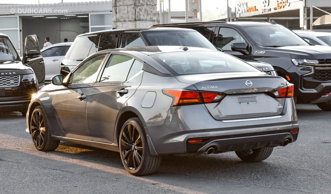 Wristwatch by Ted Baker London